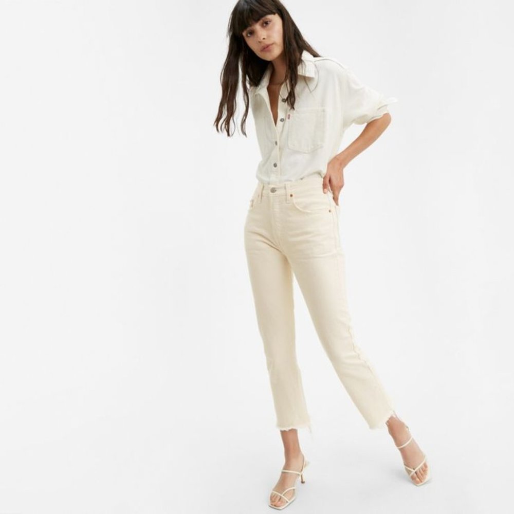 NWT Levi's 501 Cropped Jean